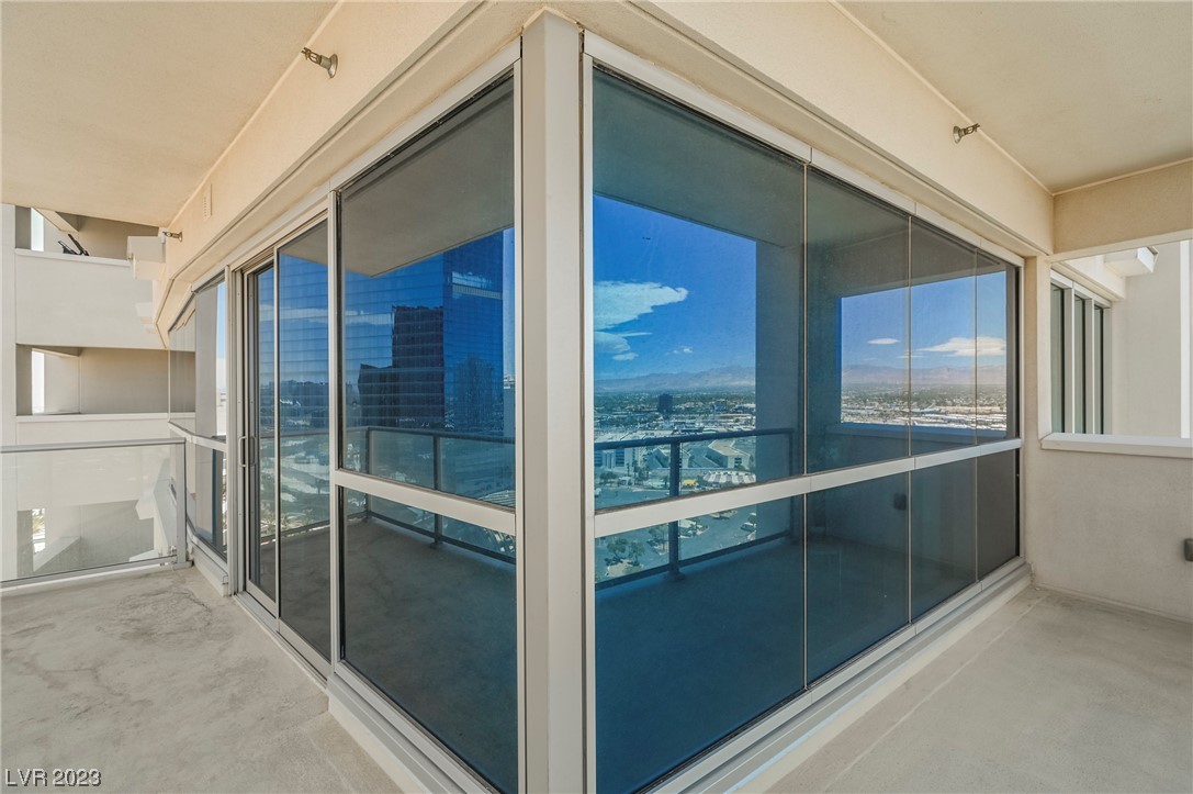 2700 Las Vegas Boulevard 1803