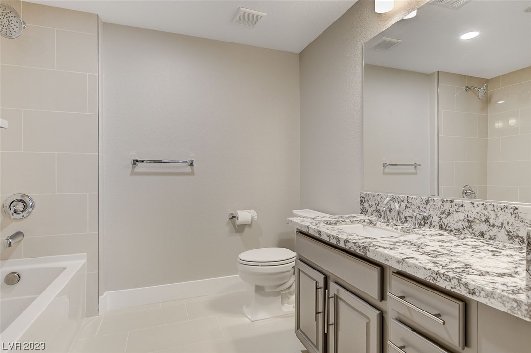 2555 Hampton Road 3108