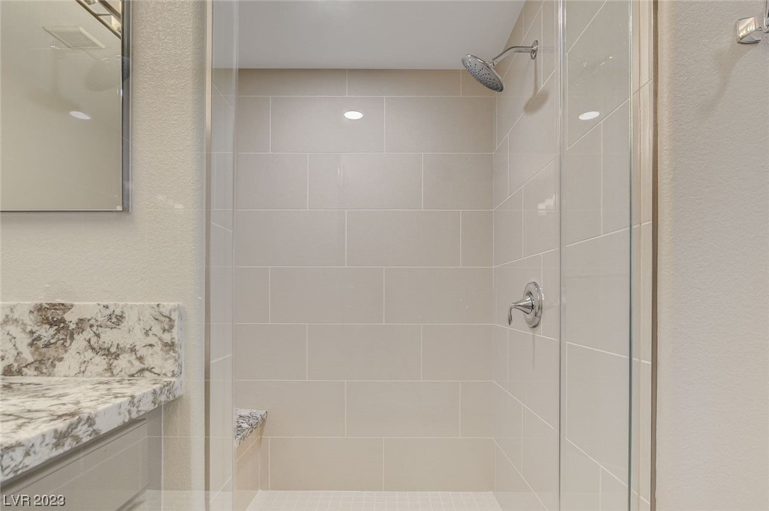 2555 Hampton Road 3108