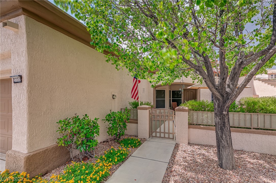 2737 Valley Downs Drive