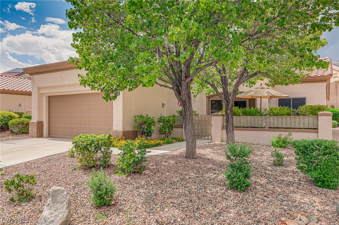 2737 Valley Downs Drive