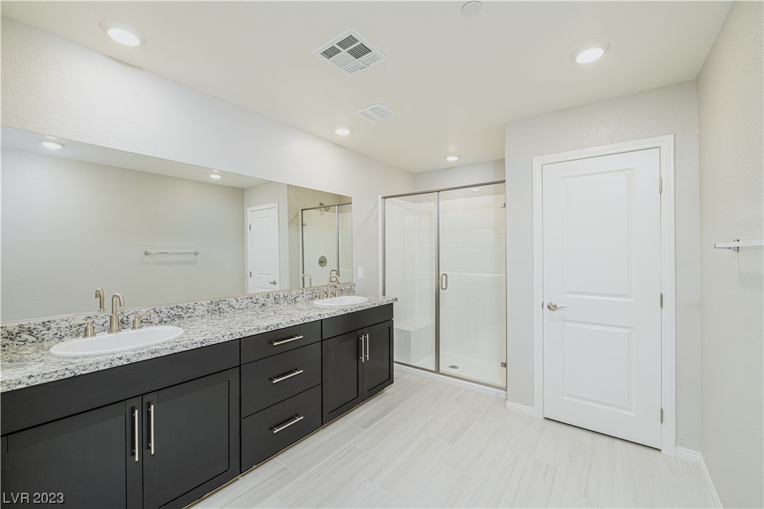 4225 Sago Lily Street