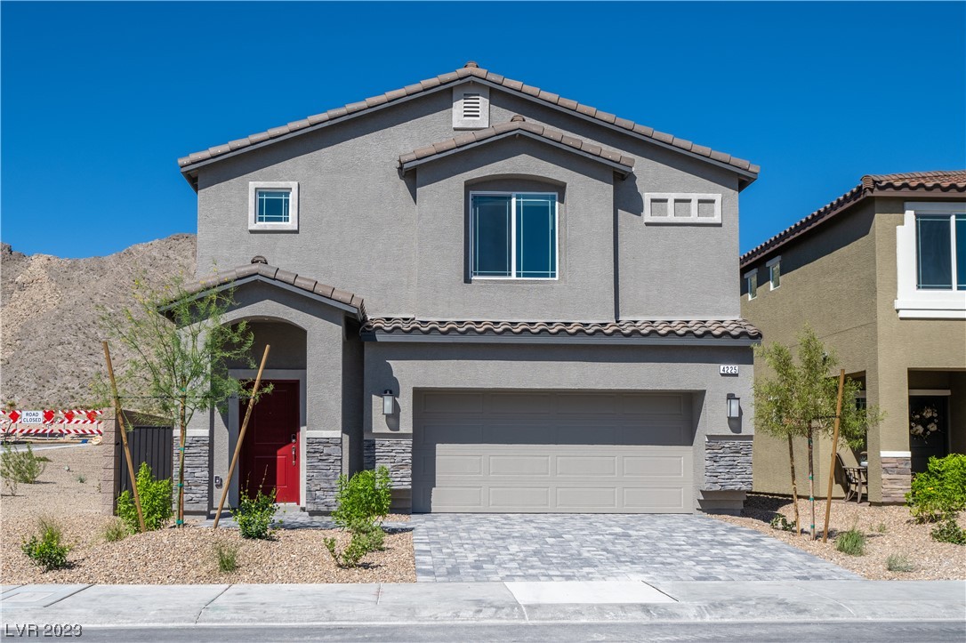 4225 Sago Lily Street