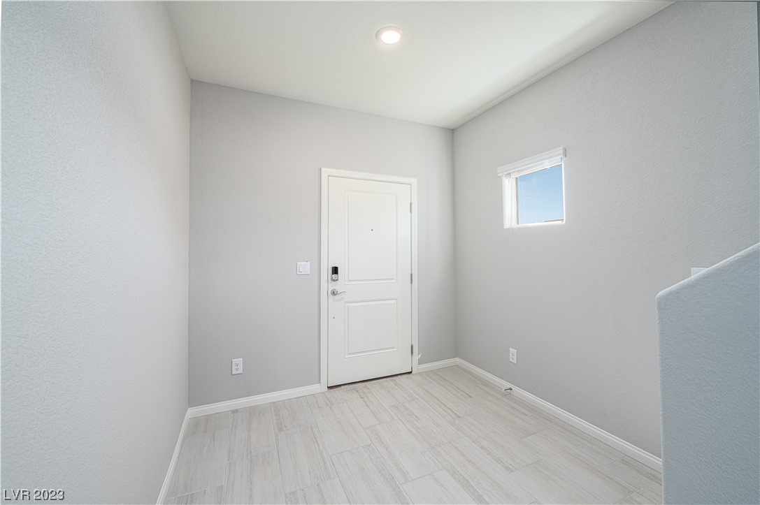 4225 Sago Lily Street