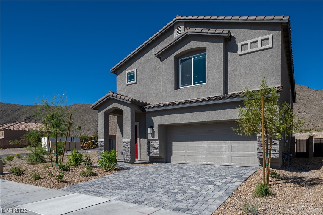 4225 Sago Lily Street