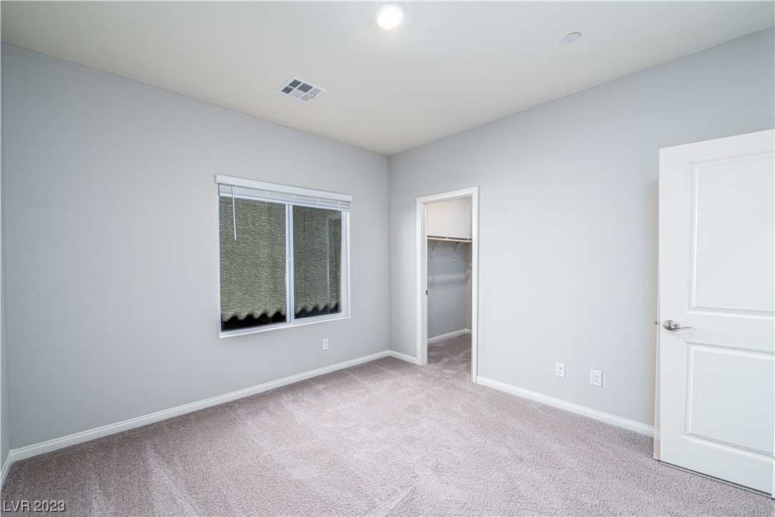 4225 Sago Lily Street