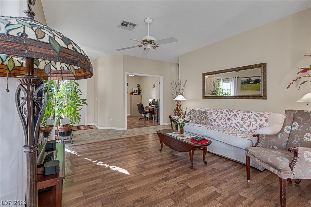 8556 Ebony Hills Way