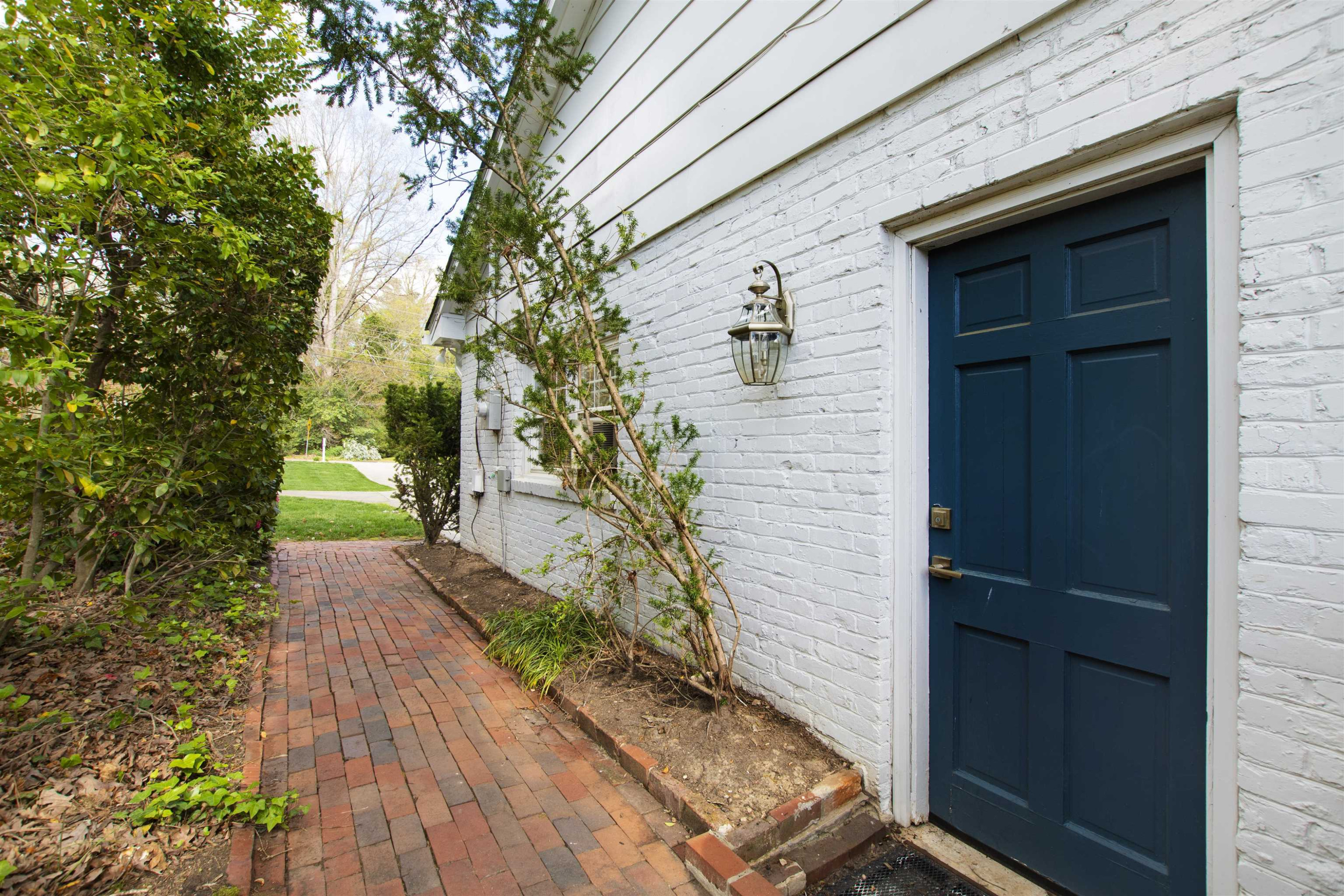 5101 Rembert Drive