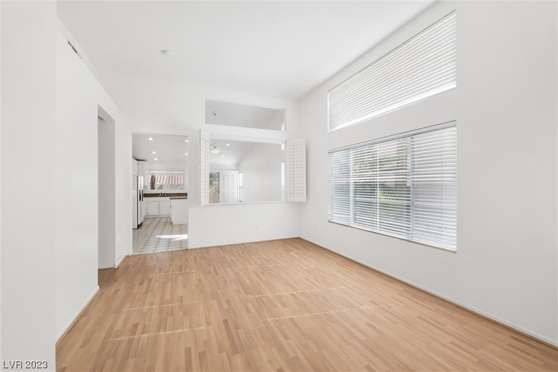 7556 Reindeer Court