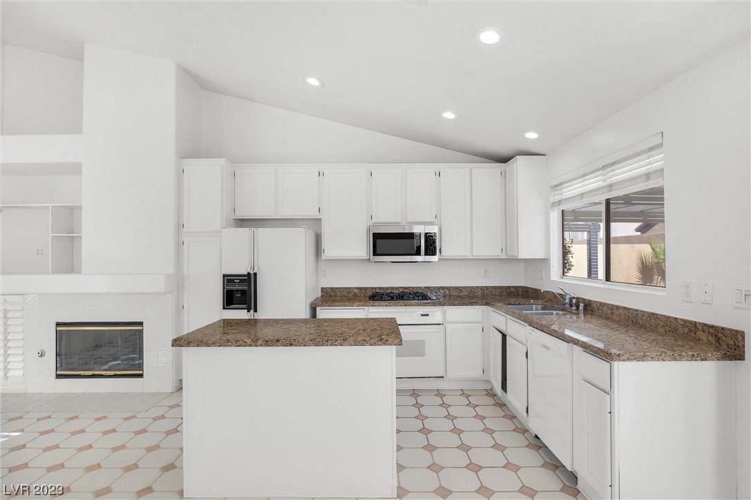 7556 Reindeer Court
