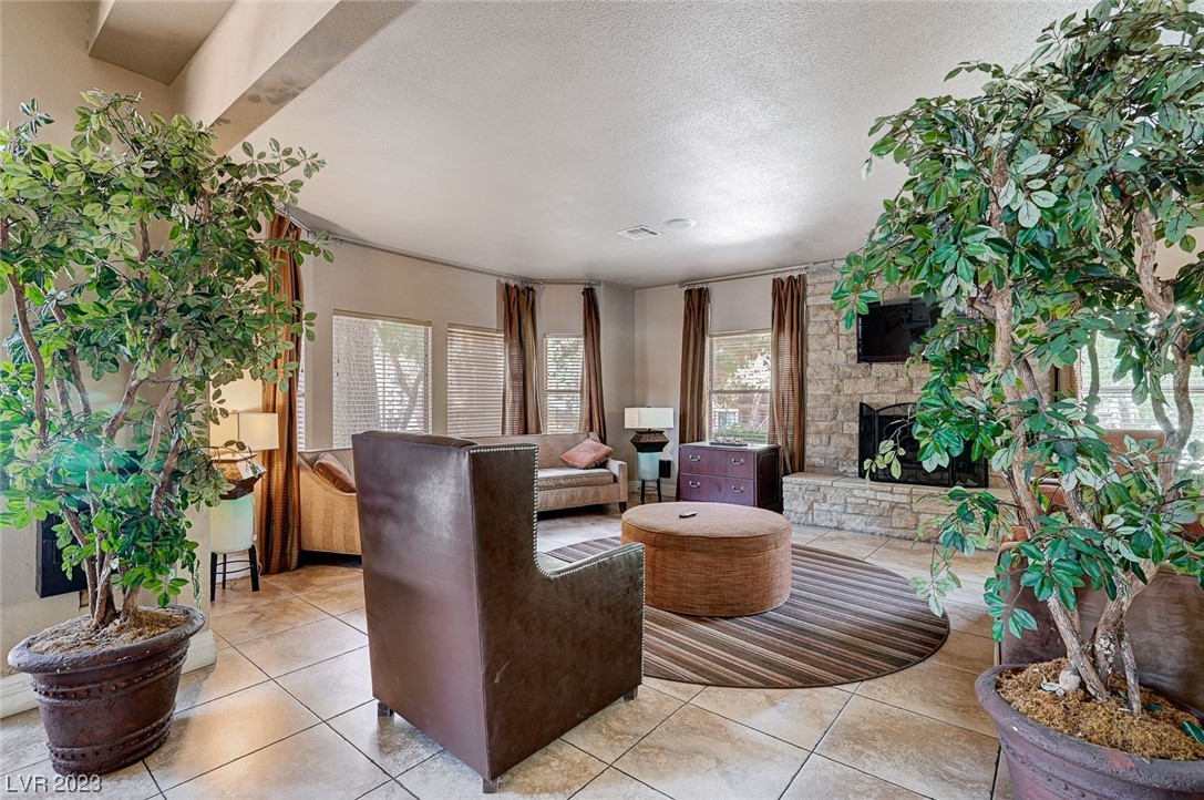 2750 South Durango Drive 2152