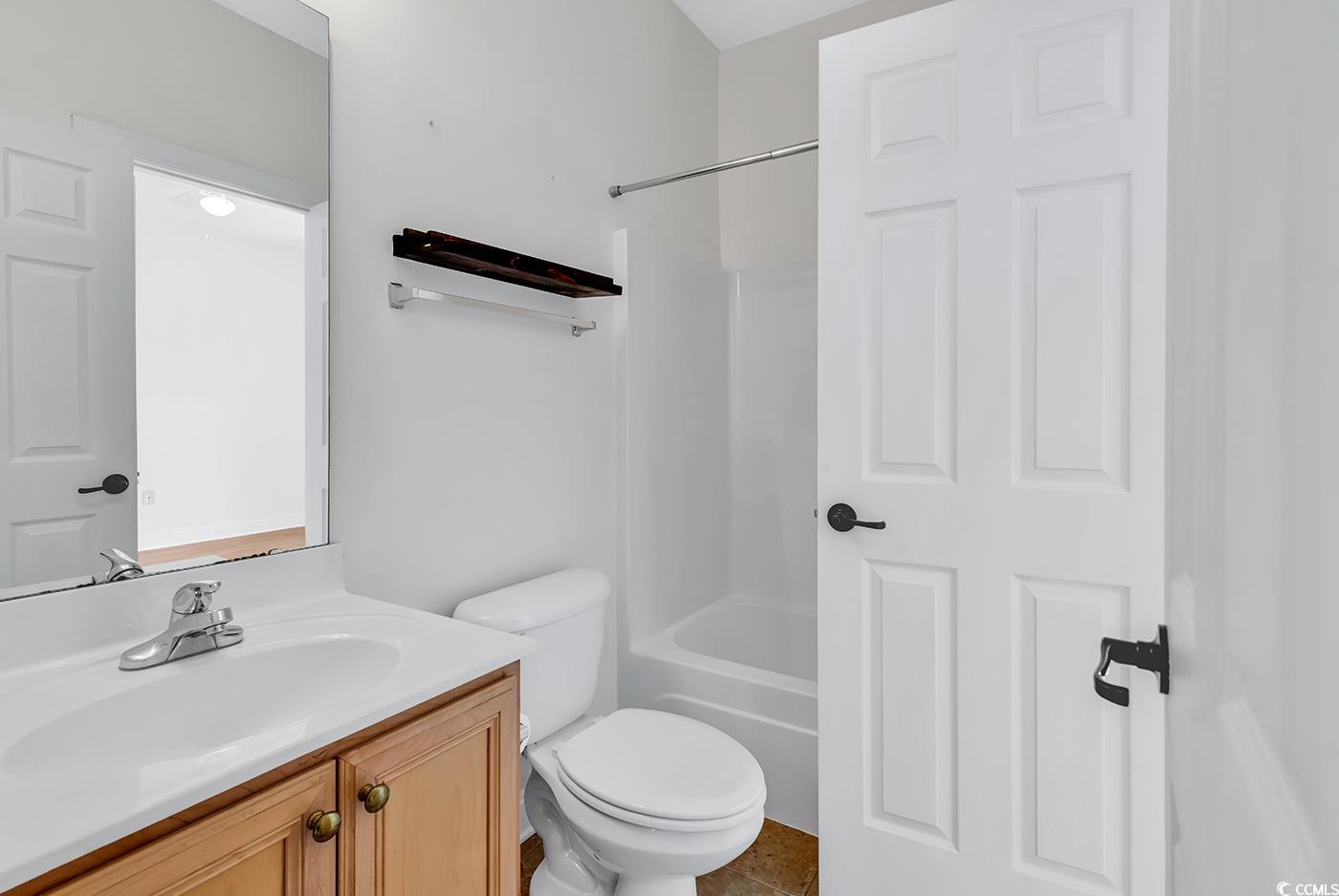 2061 Silvercrest Dr. Unit: 7E