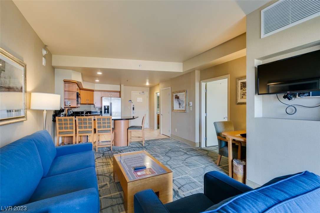 211 East FLAMINGO Road 1405