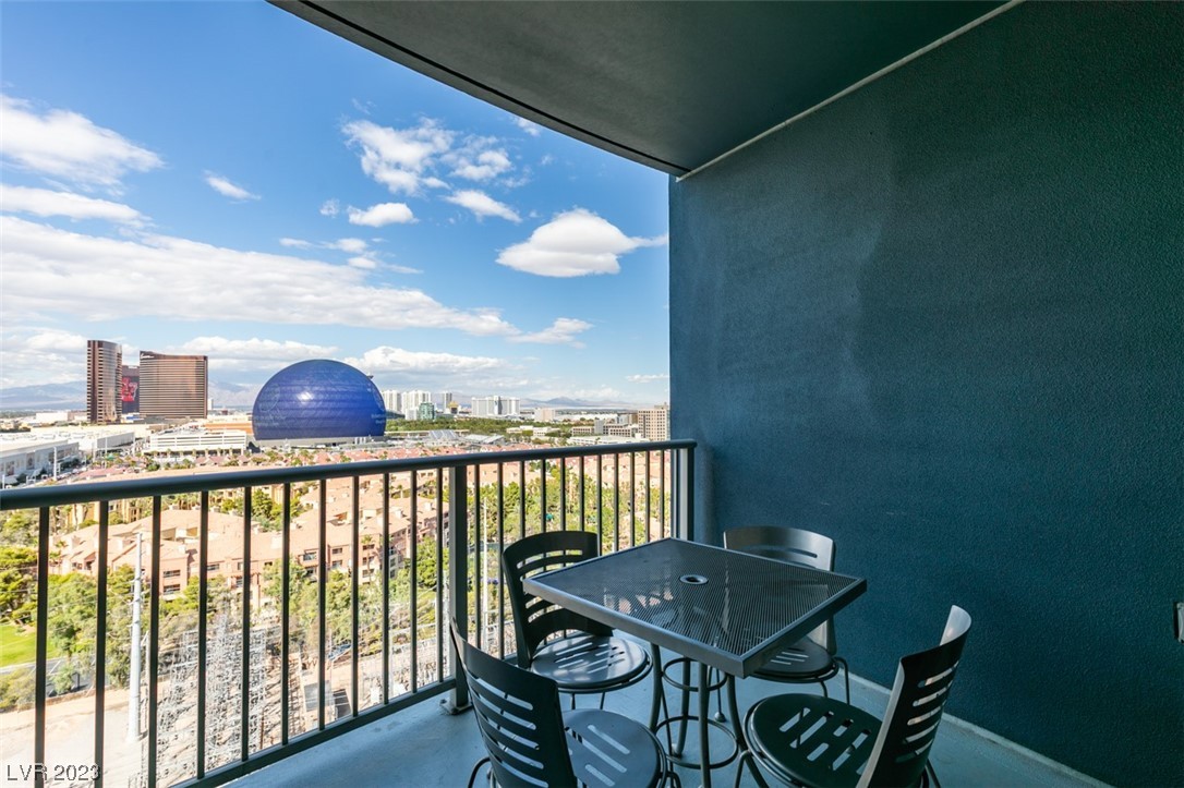 211 East FLAMINGO Road 1405