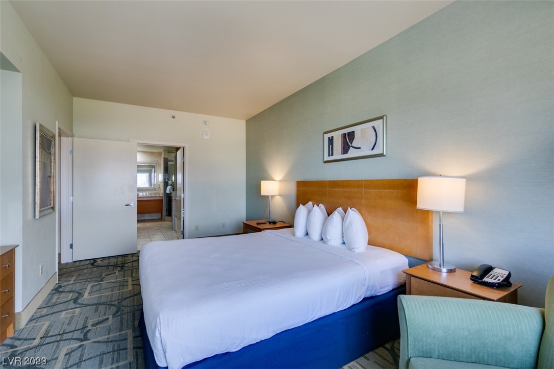 211 East FLAMINGO Road 1405