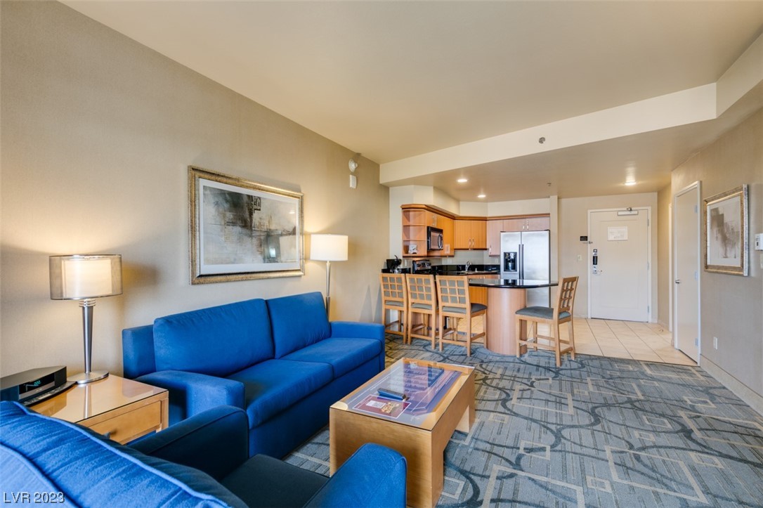 211 East FLAMINGO Road 1405