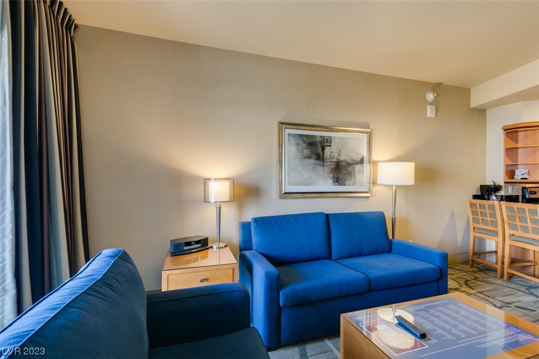 211 East FLAMINGO Road 1405