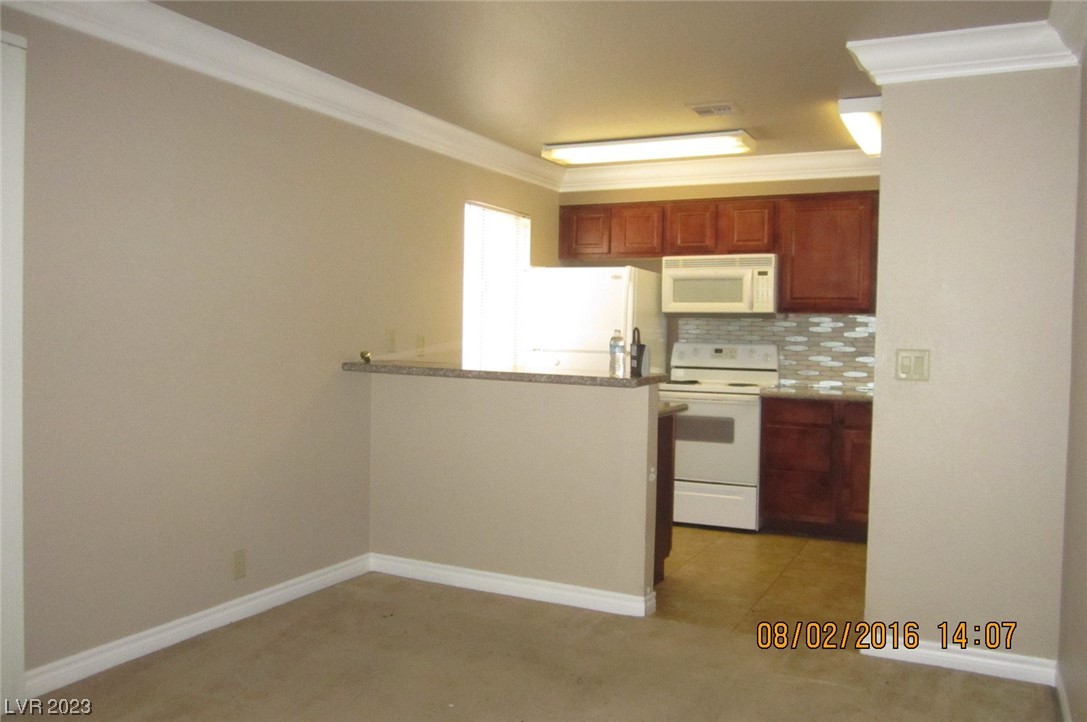 5220 Indian River Drive 286