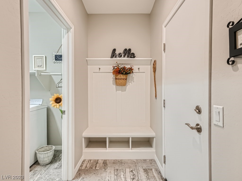 9550 Wild Valley Avenue