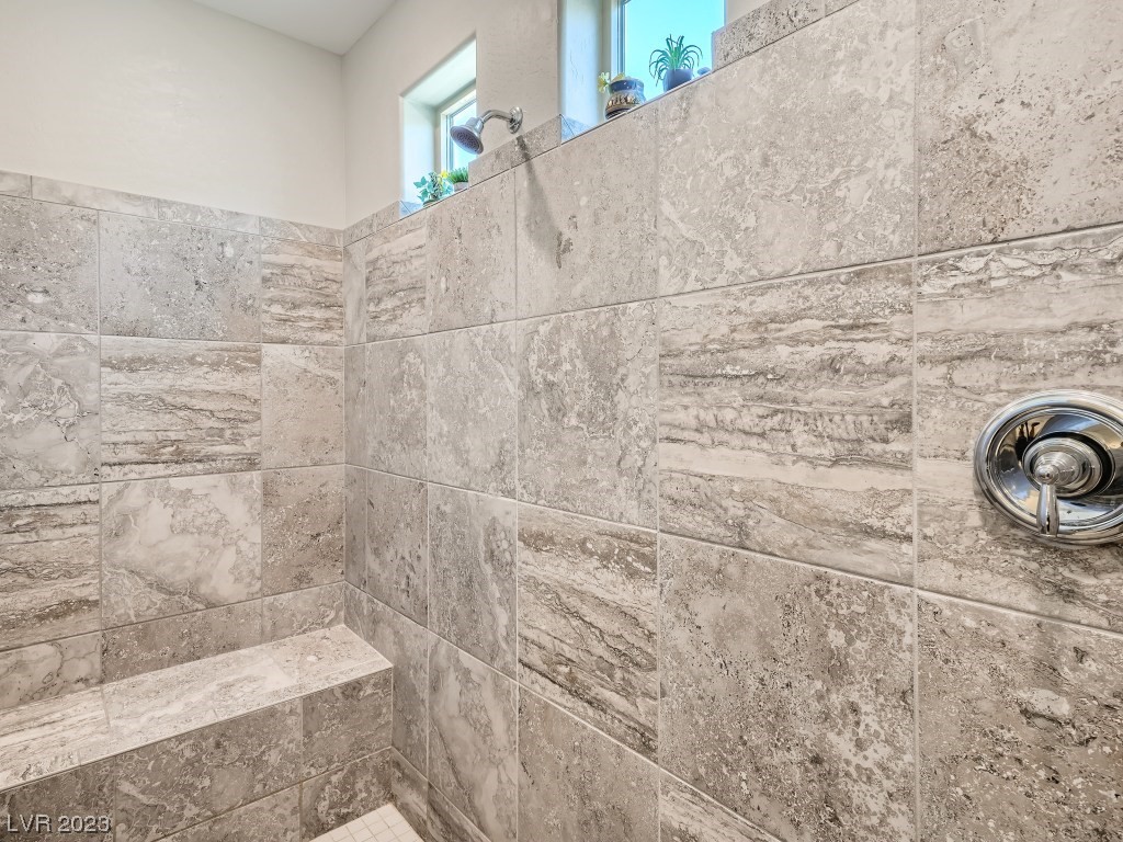 9550 Wild Valley Avenue