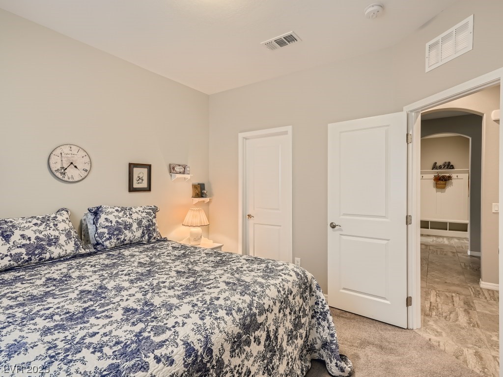 9550 Wild Valley Avenue