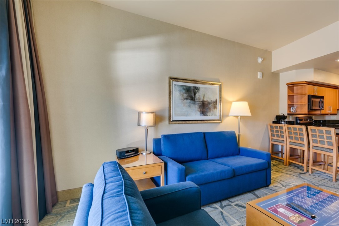 211 East FLAMINGO Road 1615