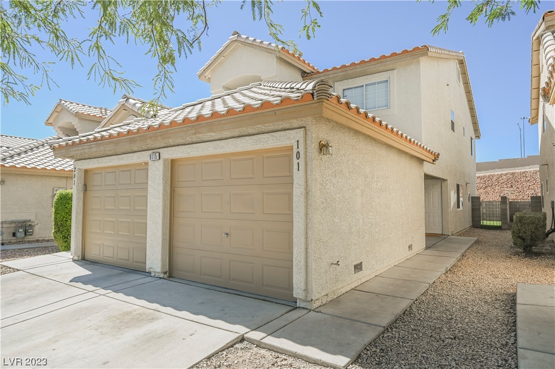 6115 Daisy Petal Street 101