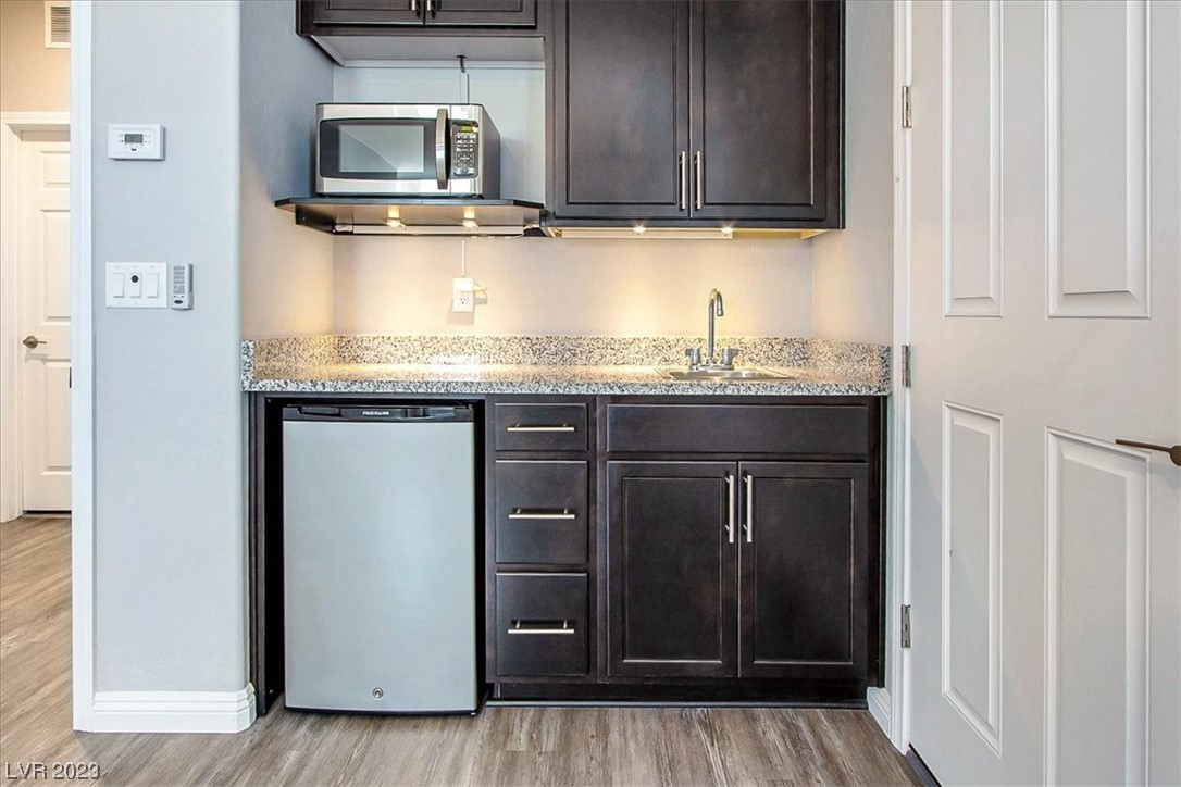 2457 Amatrice Street