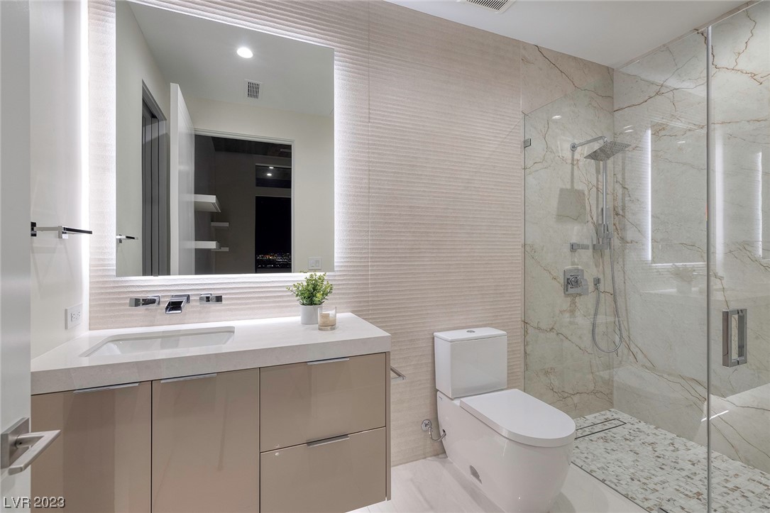 674 Dragon Point Drive