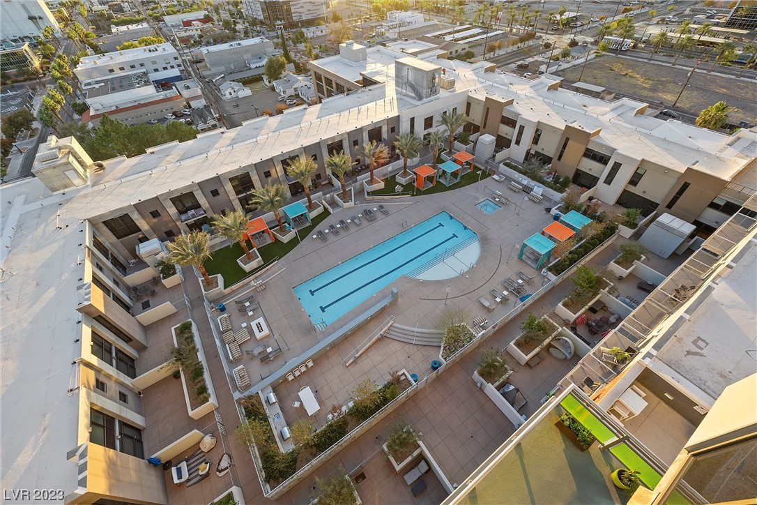 353 East Bonneville Avenue 1402