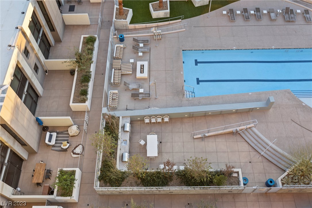 353 East Bonneville Avenue 1402