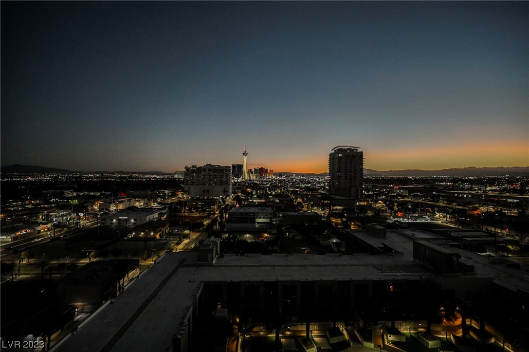 353 East Bonneville Avenue 1402