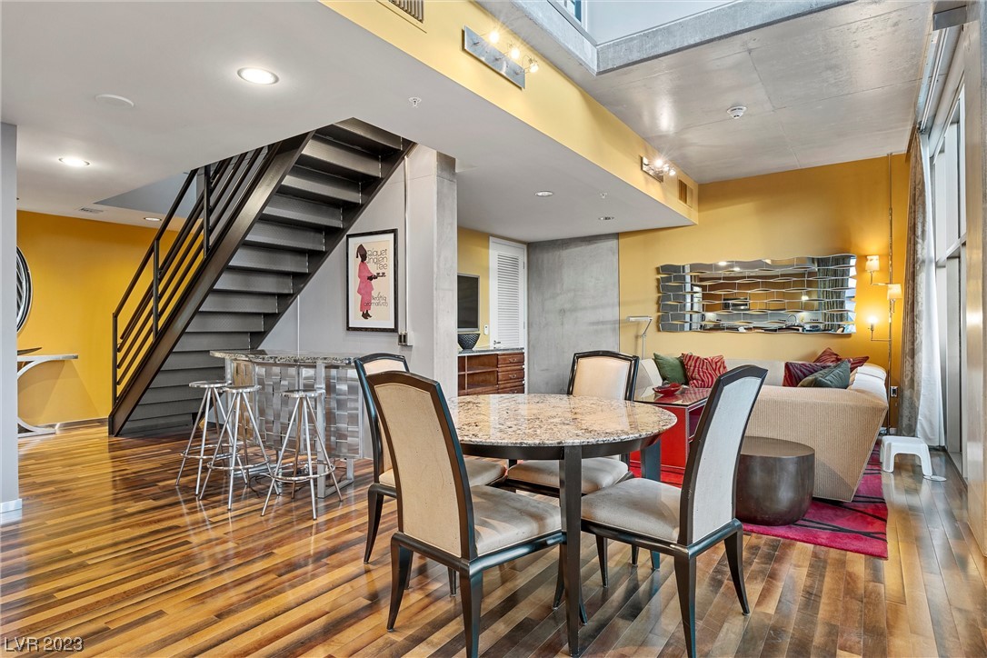 353 East Bonneville Avenue 1402