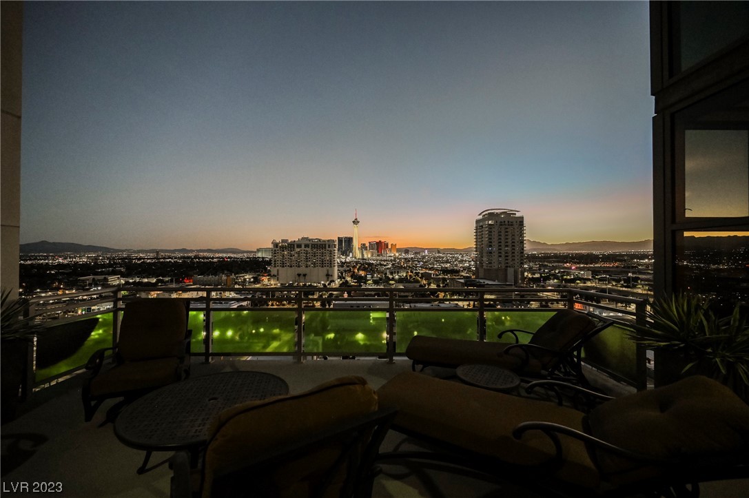 353 East Bonneville Avenue 1402