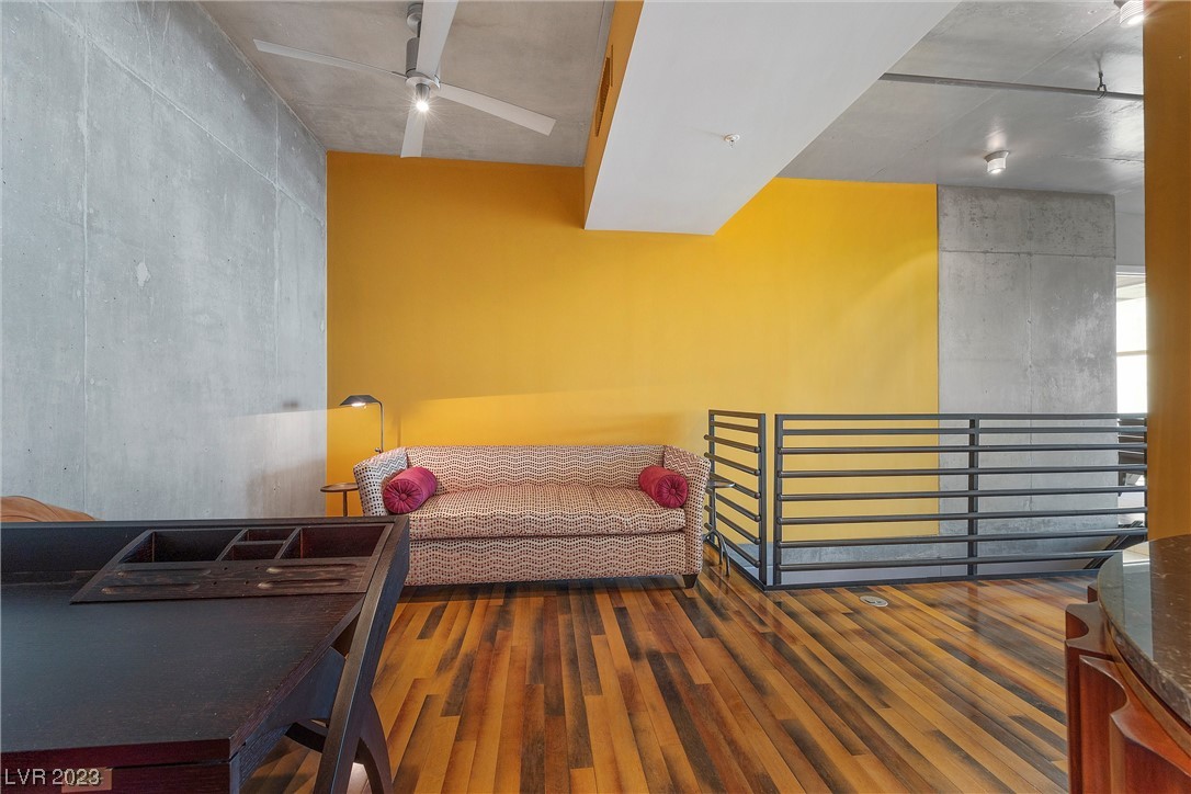 353 East Bonneville Avenue 1402