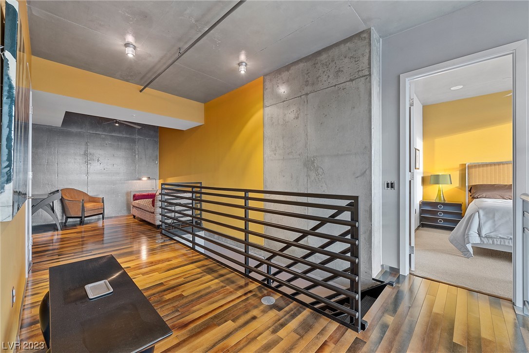 353 East Bonneville Avenue 1402