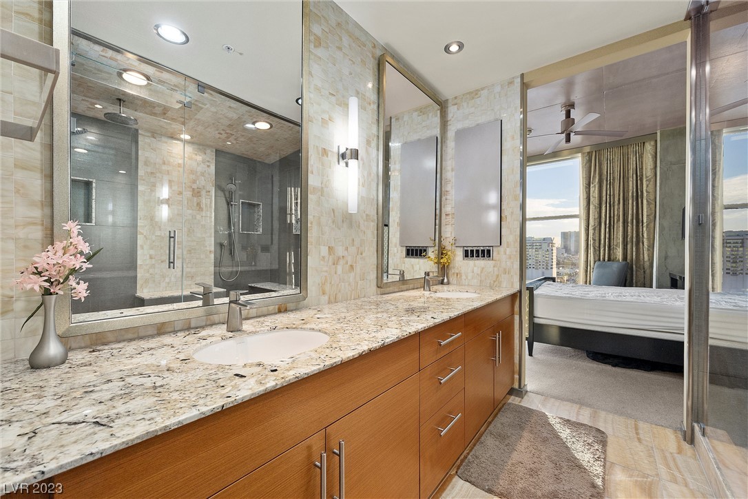 353 East Bonneville Avenue 1402