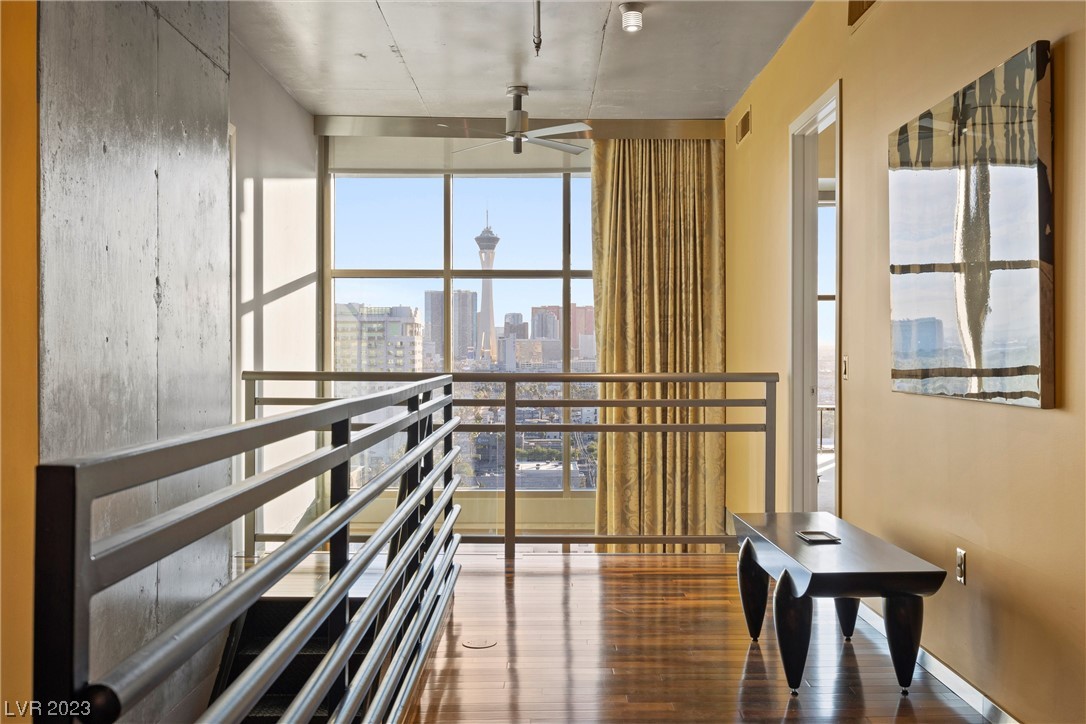 353 East Bonneville Avenue 1402