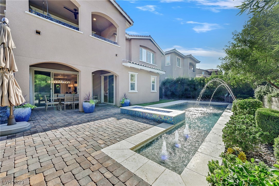 11846 Albissola Avenue