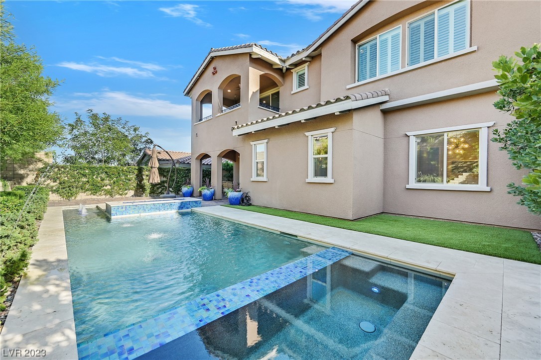 11846 Albissola Avenue