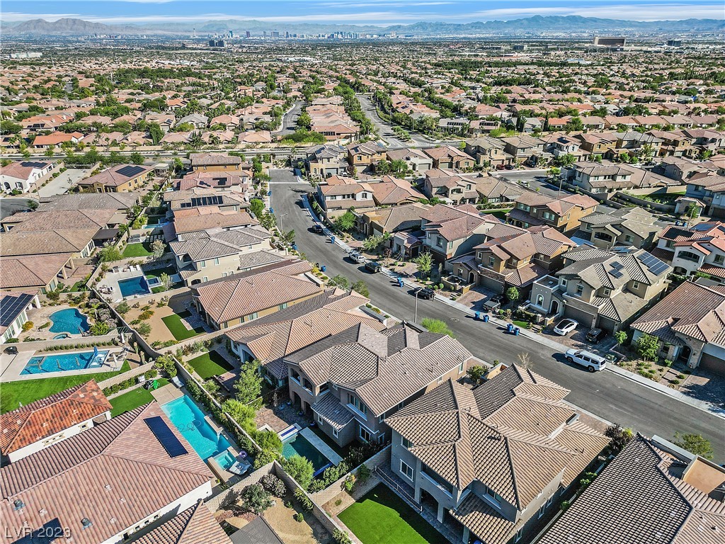 11846 Albissola Avenue