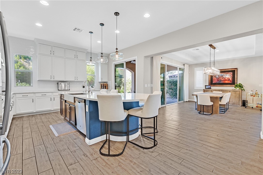 11846 Albissola Avenue