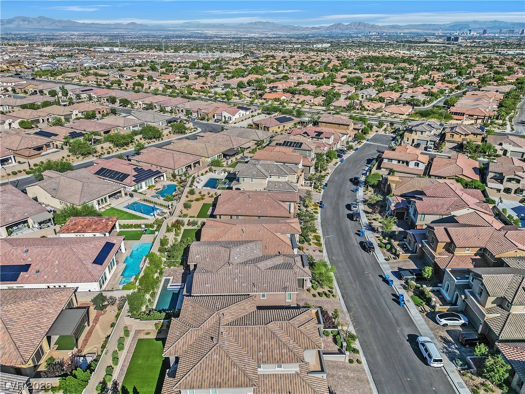 11846 Albissola Avenue