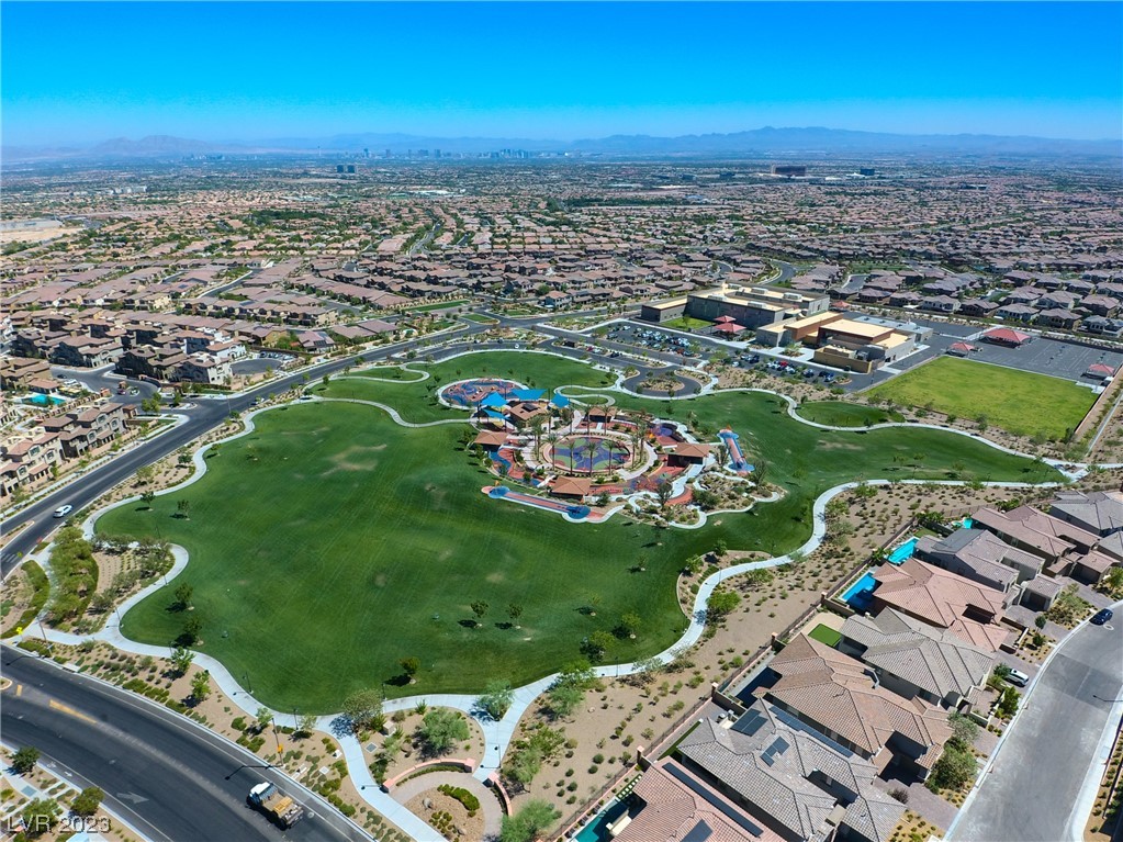 11846 Albissola Avenue