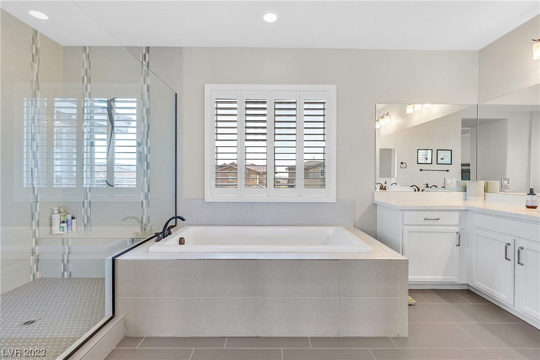 11846 Albissola Avenue