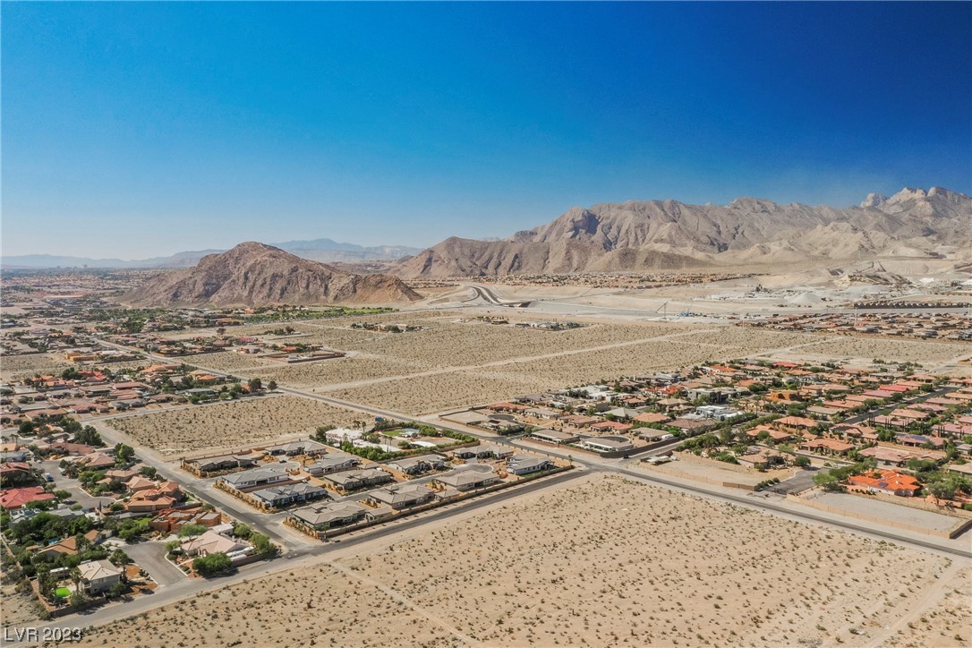 5555 North Tee Pee Lane