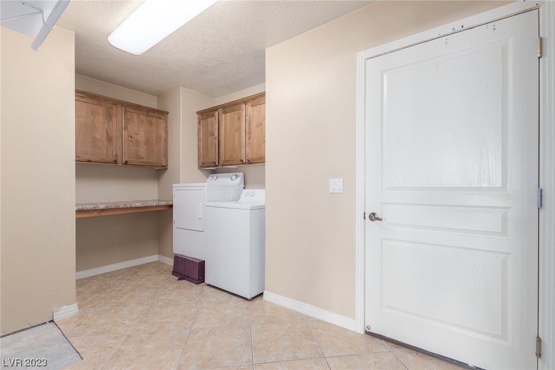 450 Raven Way