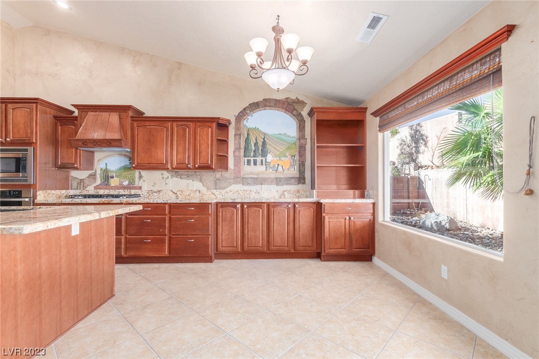 450 Raven Way