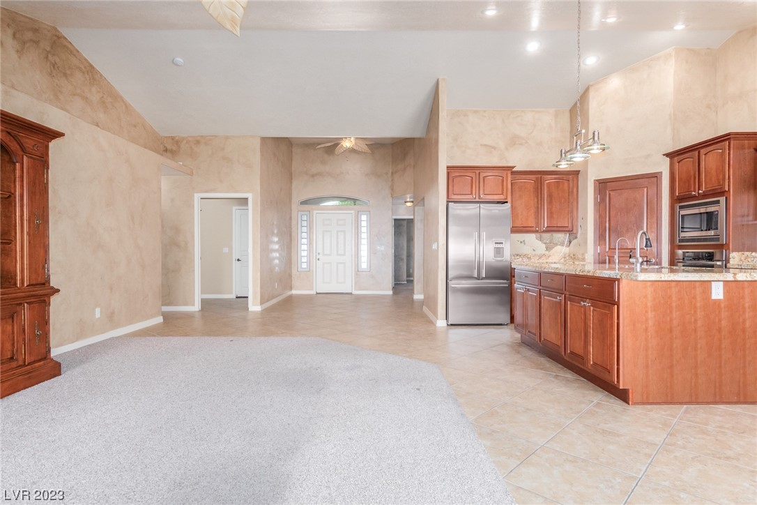 450 Raven Way