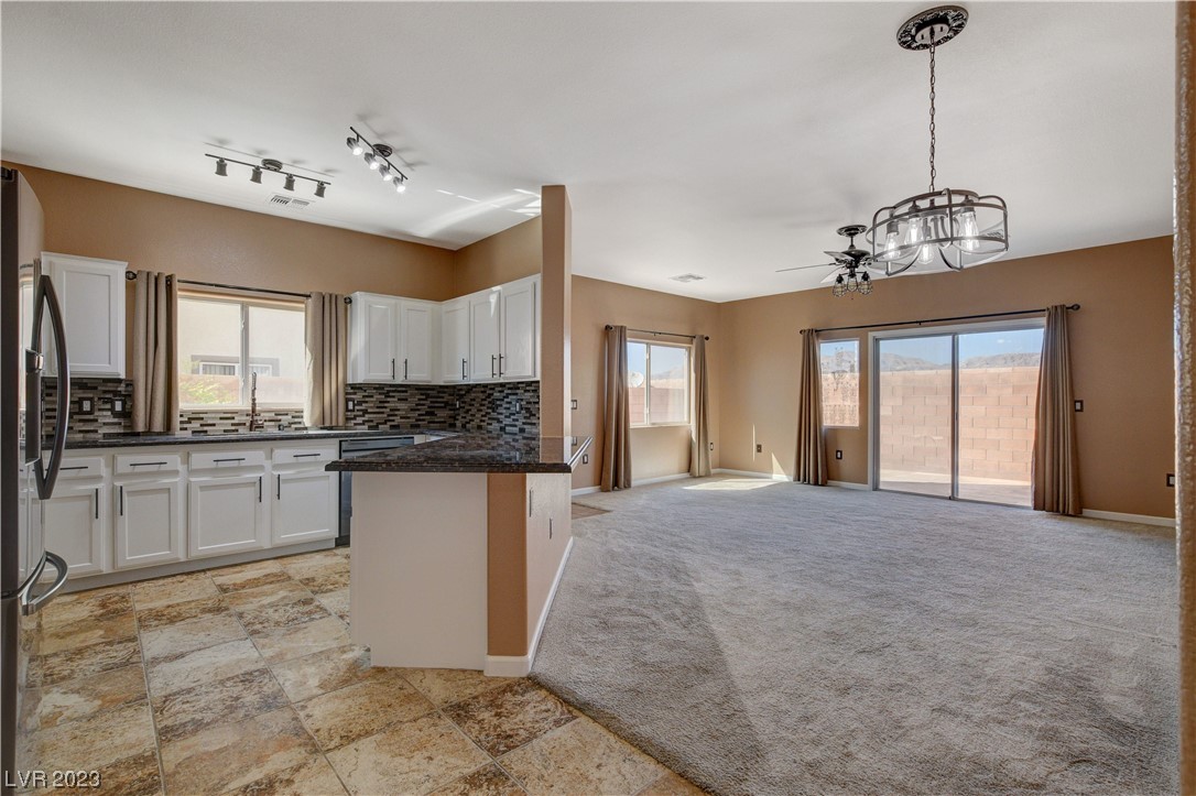 4036 Smokey Fog Avenue 2